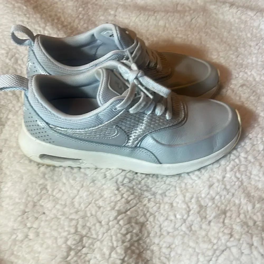 Nike air Max Thea  leather size 6